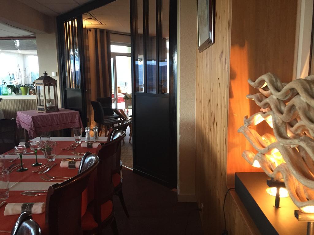 מונסטר Hotel Panorama מראה חיצוני תמונה